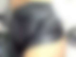 fallooon MILF webcam performer live streaming