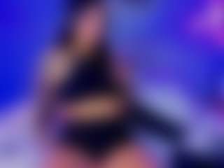 Live cam show with kim-sttone - Curvy on fuck-show.com