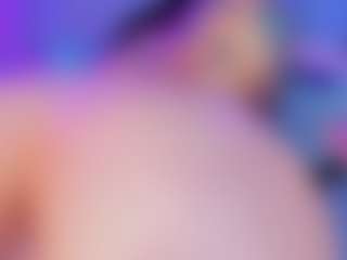 Live cam show with kim-sttone - Bedroom Curvy on TeamSkeetLive