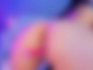 Live cam show with kim-sttone - Amateur Curvy on Camsoda