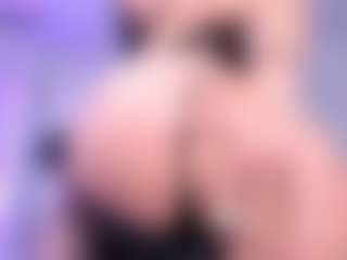 sara-rouge's Live Sex Cam Show