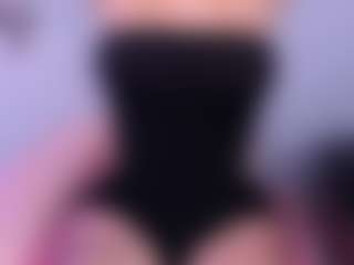 sara-rouge's Live Sex Cam Show