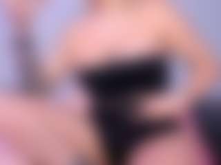sara-rouge's Live Sex Cam Show