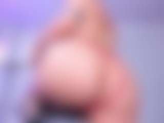 sara-rouge's Live Sex Cam Show