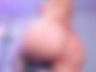 sara-rouge's Live Sex Cam Show