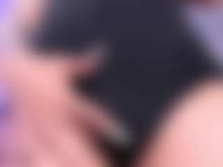 sara-rouge's Live Sex Cam Show