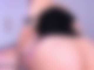sara-rouge's Live Sex Cam Show