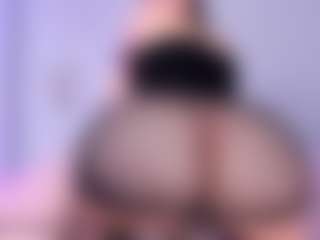 sara-rouge's Live Sex Cam Show