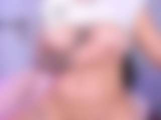 sara-rouge's Live Sex Cam Show