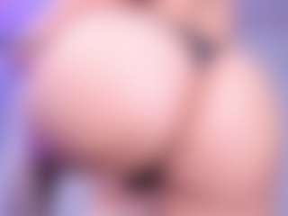 sara-rouge's Live Sex Cam Show
