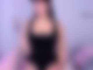 sara-rouge's Live Sex Cam Show