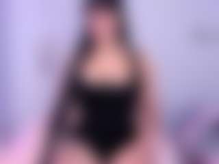 sara-rouge's Live Sex Cam Show