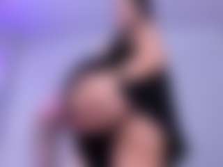 sara-rouge's Live Sex Cam Show