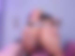 sara-rouge's Live Sex Cam Show
