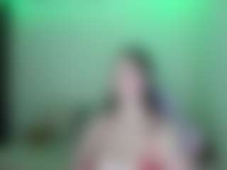 Live cam show with Amber Duran - Thick on livesuperchat.net