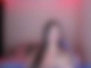 Live cam show with Amber Duran - Flashing on Camsoda