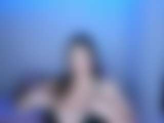 Live cam show with Amber Duran - Flashing on Instabang