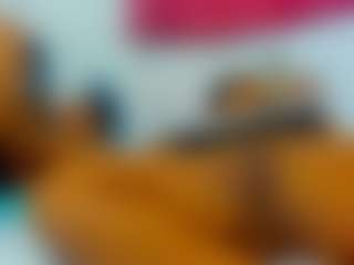 Live cam show with BIANCA - Anal Curvy on Dare Cams