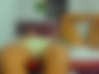Live cam show with BIANCA - Wife on Camsoda