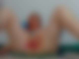Live cam show with emilianna666 - Smoke on Dolls Live