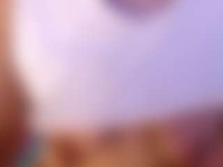 wonder woman 🦸🏻‍♀️⚡ MILF webcam performer live streaming