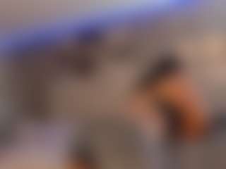 Live cam show with ZOE - Brown Hair on livesuperchat.net