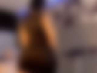 Live cam show with ZOE - Submissive on mypornchat.com