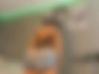 ZOE's Live Sex Cam Show