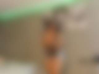ZOE's Live Sex Cam Show