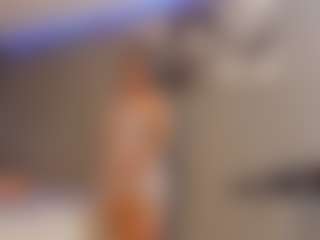 Live cam show with ZOE - Full Nudity on camwithhim.com