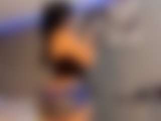 Live cam show with ZOE - Big Ass on madthumbs