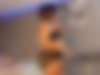 ZOE's Live Sex Cam Show