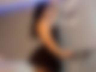 Live cam show with ZOE - Butt Plug on TeamSkeetLive