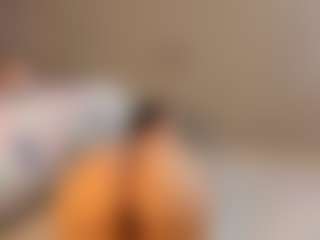 Live cam show with ZOE - Riding on instabang