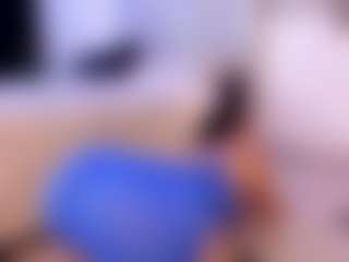 Live cam show with ZOE - Full Nudity on Camsoda