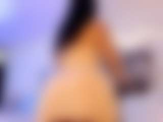 Live cam show with ZOE - Tattoos Brown Hair on friskycurves.com