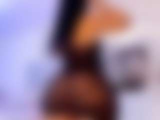 Live cam show with ZOE - Ride on Camsoda