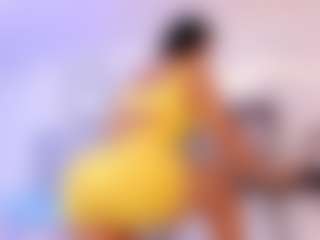 Live cam show with ZOE - Brown Hair on Camming Site