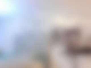 Live cam show with ZOE - Full Nudity on Camming Site