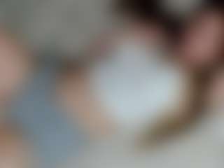 Live cam show with aprilquinn - Thong on Soda Cam