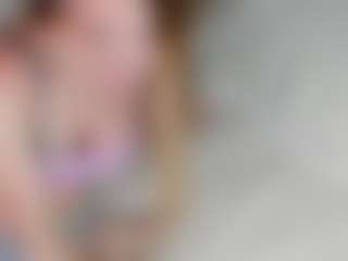 aprilquinn's Live Sex Cam Show