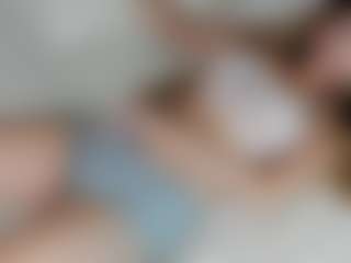 Live cam show with aprilquinn - Thong on livesuperchat.net