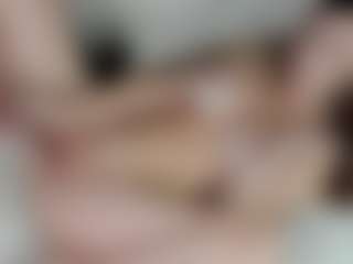 aprilquinn's Live Sex Cam Show