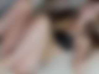 Live cam show with aprilquinn - Bikini on thefappeningchat.com