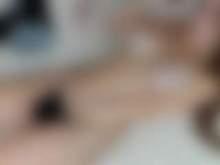 Live cam show with aprilquinn - Flashing on fapnchat