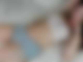 Live cam show with aprilquinn - Thong on StripNow