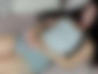 Live cam show with aprilquinn - Flashing on infinitiblacc.com