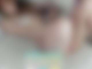 Live cam show with aprilquinn - Bikini on Camsoda