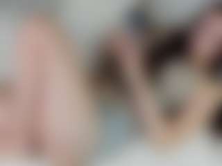 Live cam show with aprilquinn - Skinny on Camsoda