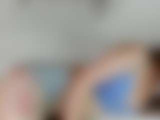 Live cam show with aprilquinn - Dildo Lovense on CamwithHer